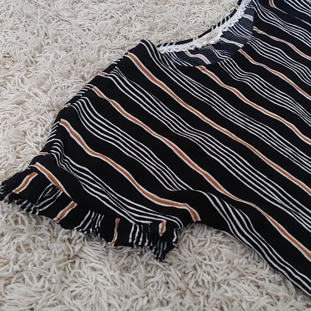 Rewind Drawstring Crop Top - Picture 4 of 6